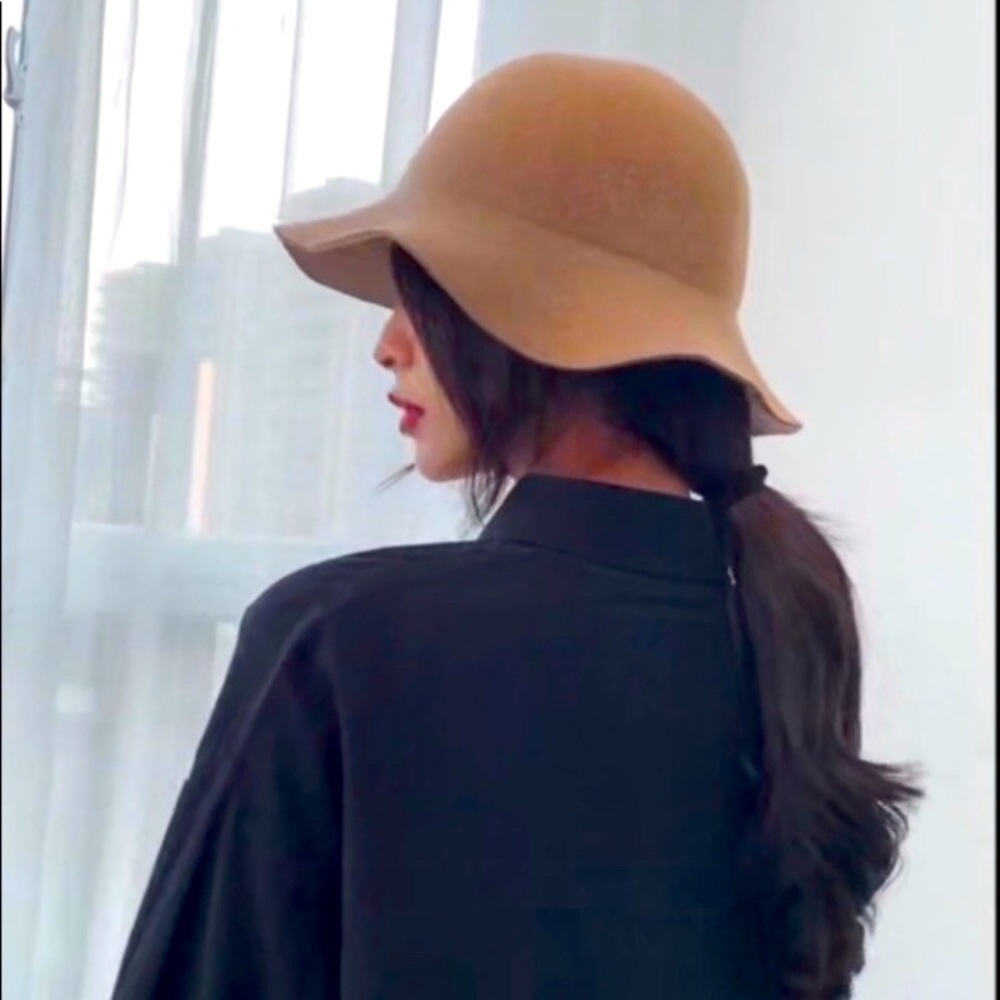 Camel hat 100% wool